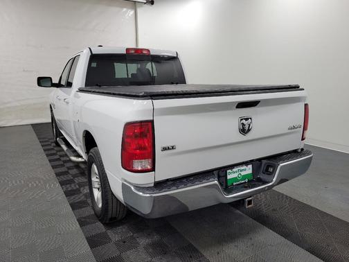 Bright White Clearcoat 2014 RAM 1500 SLT