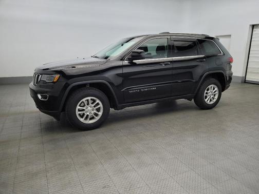 2020 Jeep Grand Cherokee Laredo