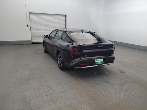Aurora Black Pearl 2025 Kia K4 LXS