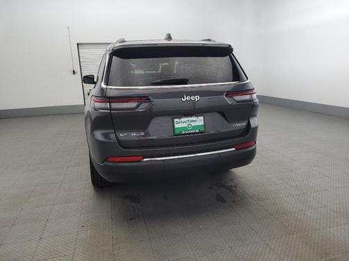 2022 Jeep Grand Cherokee L Laredo