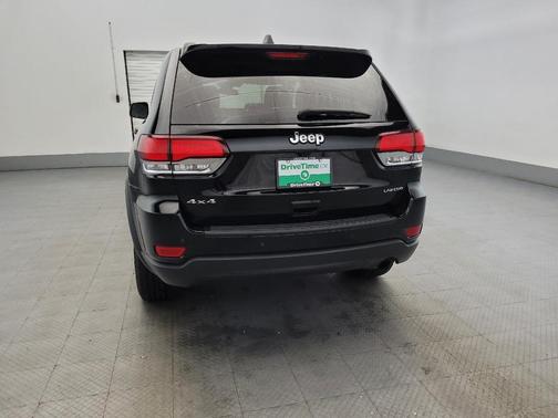 2020 Jeep Grand Cherokee Laredo