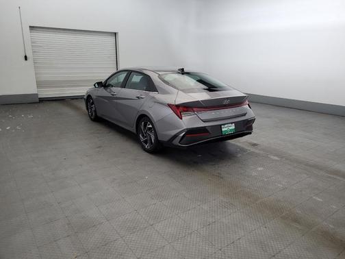 Gray 2025 Hyundai ELANTRA SEL