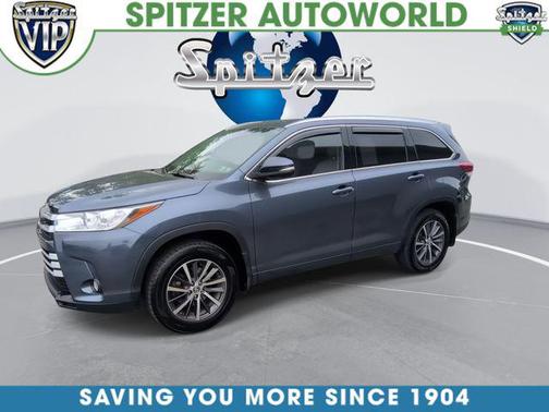 Shoreline Blue Pearl 2018 Toyota Highlander XLE
