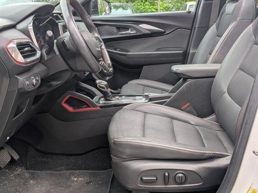 Summit White 2022 Chevrolet Trailblazer RS