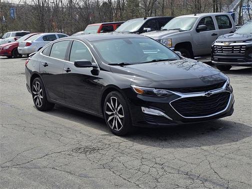 2021 Chevrolet Malibu FWD RS