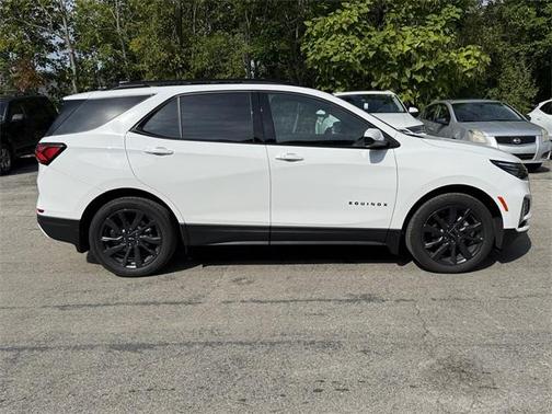 2022 Chevrolet Equinox FWD RS