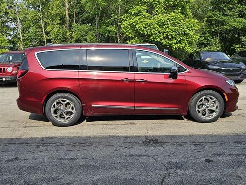 2023 Chrysler Pacifica Limited