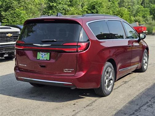 2023 Chrysler Pacifica Limited