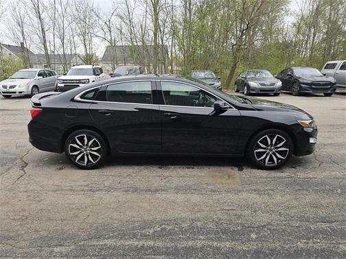 2021 Chevrolet Malibu FWD RS