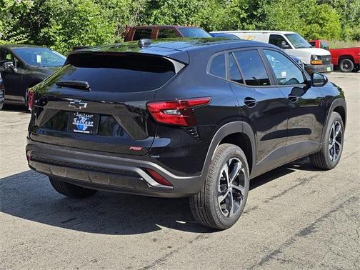 2025 Chevrolet Trax FWD 1RS