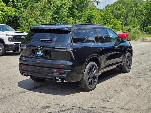 2025 Chevrolet Traverse RS