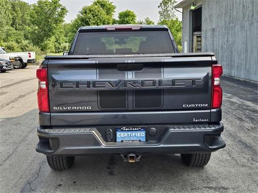 2022 Chevrolet Silverado 1500 Custom
