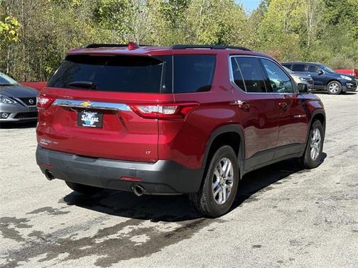 2021 Chevrolet Traverse LT Cloth