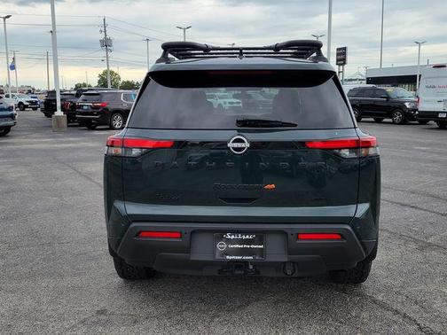 2024 Nissan Pathfinder Rock Creek 4WD
