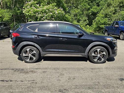 2016 Hyundai TUCSON Limited