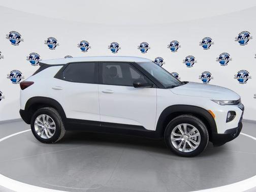 2021 Chevrolet Trax LS