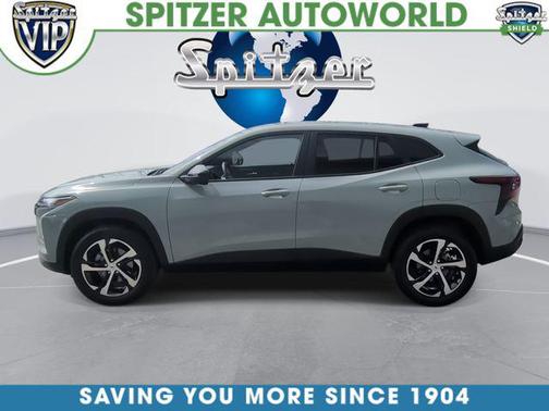 Cacti Green 2024 Chevrolet Trax FWD 1RS
