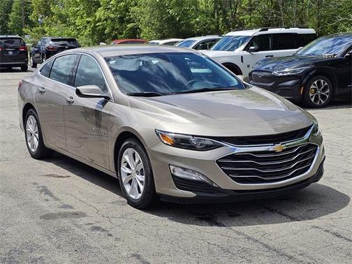 2022 Chevrolet Malibu FWD LT