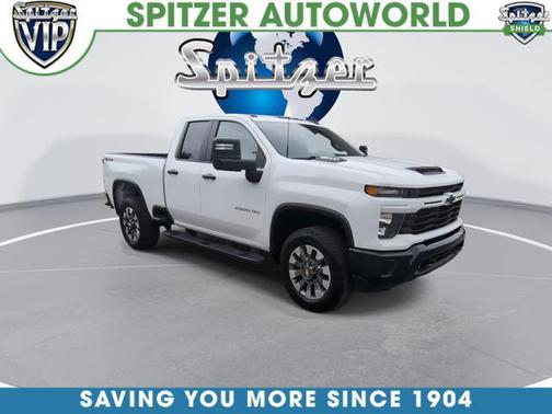 Summit White 2024 Chevrolet Silverado 2500 Custom