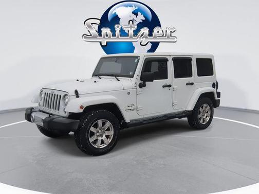 2017 Jeep Wrangler Unlimited Sahara