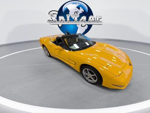 2001 Chevrolet Corvette Base