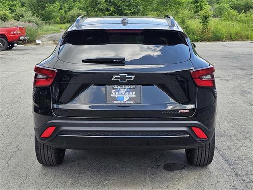 2025 Chevrolet Trax FWD 2RS