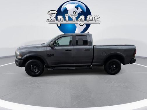 2022 RAM 1500 Classic Warlock Quad Cab 4x4 6'4' Box