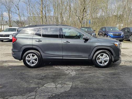 2020 GMC Terrain SLE