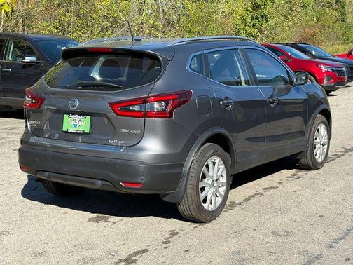 2021 Nissan Rogue Sport SV