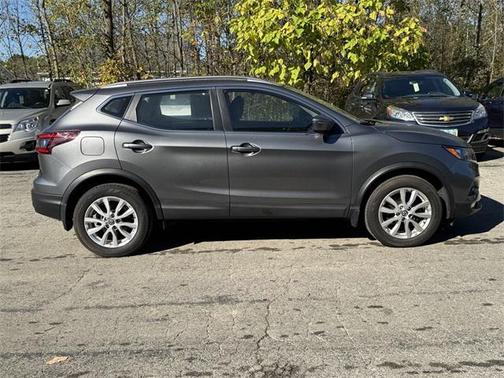 2021 Nissan Rogue Sport SV