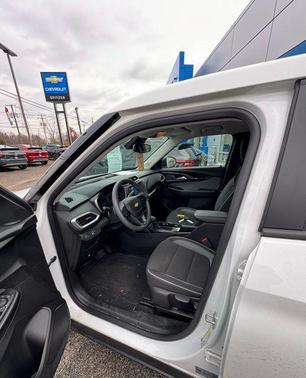 2023 Chevrolet Trailblazer LS