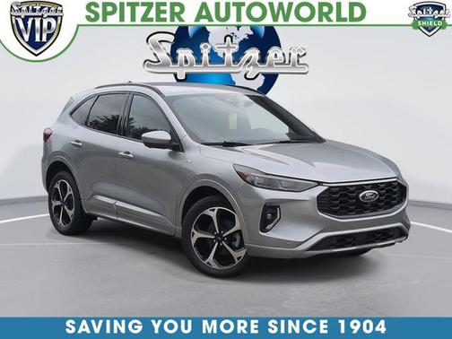 Iconic Silver Metallic 2023 Ford Escape ST-Line Elite