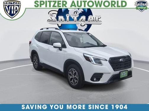 Crystal White Pearl 2024 Subaru Forester Premium