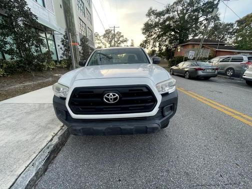 2016 Toyota Tacoma SR5