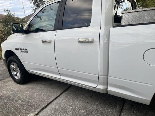 2018 RAM 1500 SLT