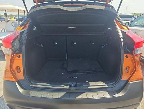 2018 Nissan Kicks SV
