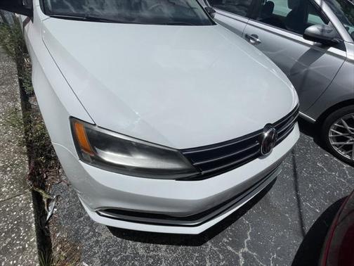 2015 Volkswagen Jetta Auto S w/Technology