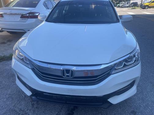 2017 Honda Accord Hybrid EX-L