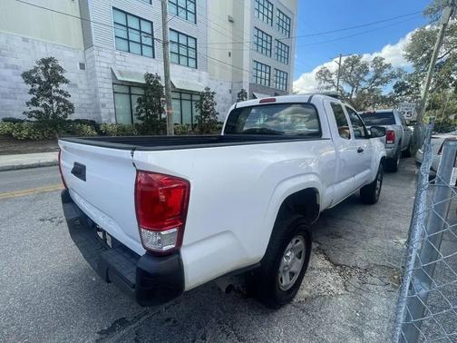 2017 Toyota Tacoma SR5