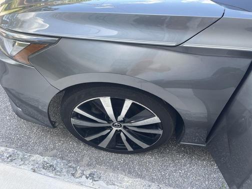 2020 Nissan Altima SR FWD