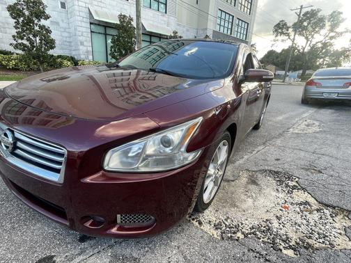 2013 Nissan Maxima SV