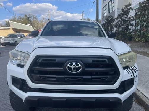 2016 Toyota Tacoma SR5