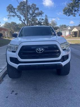 2016 Toyota Tacoma SR5
