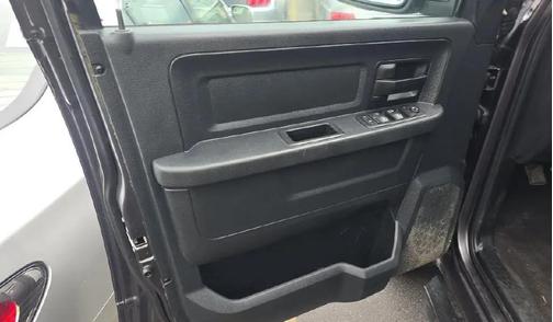 2016 RAM 1500 Tradesman/Express