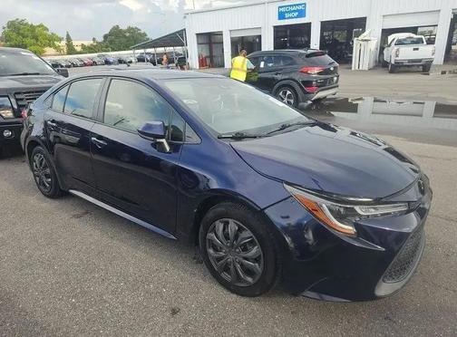 BLUE 2021 Toyota Corolla LE