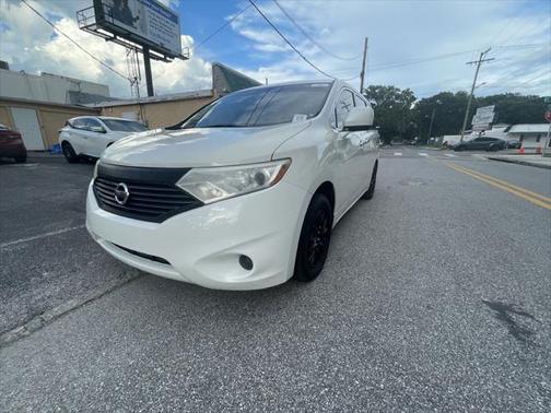 2015 Nissan Quest S
