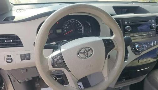 SILVER 2014 Toyota Sienna LE