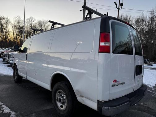 2017 GMC Savana 2500 Work Van