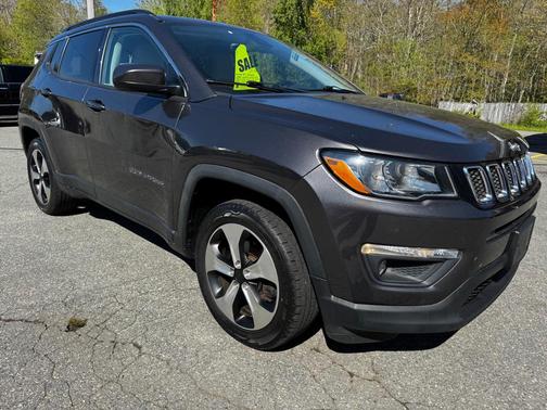 BROWN 2017 Jeep New Compass Latitude