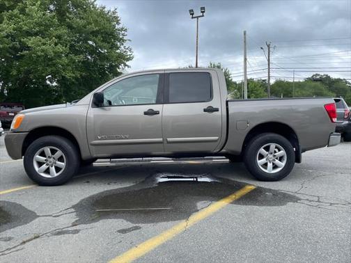 2008 Nissan Titan XE Crew Cab